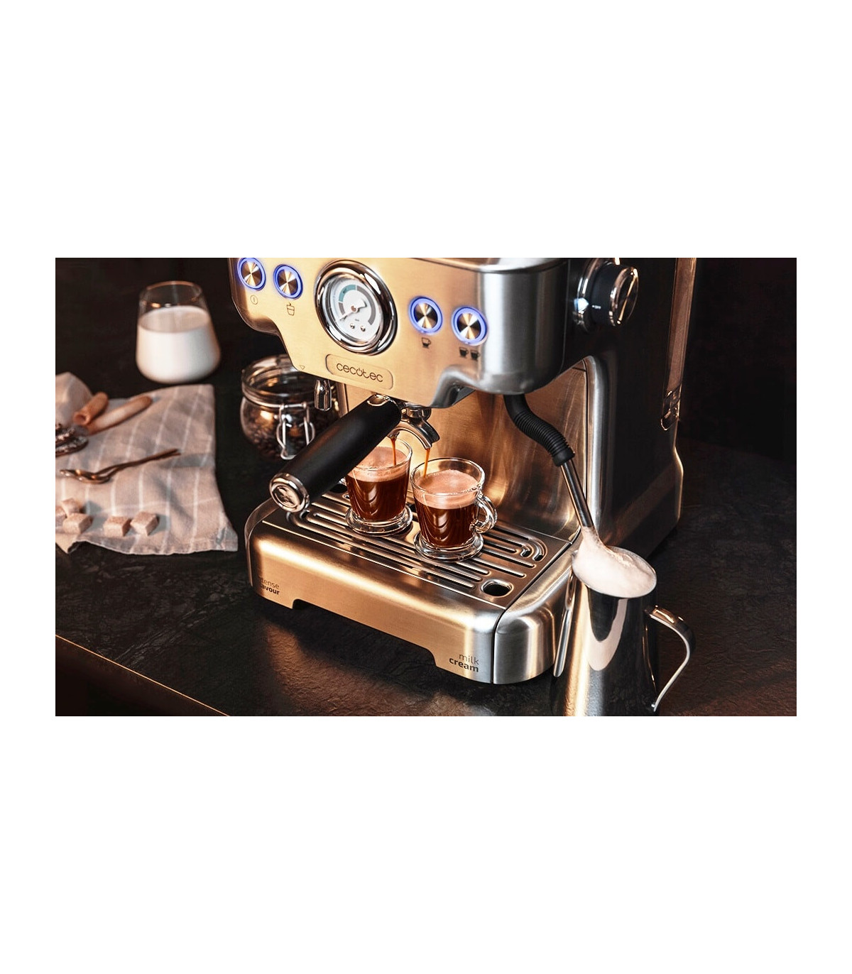 Power Espresso 20 Barista Cream CECOTEC VS De Longhi Macchina del