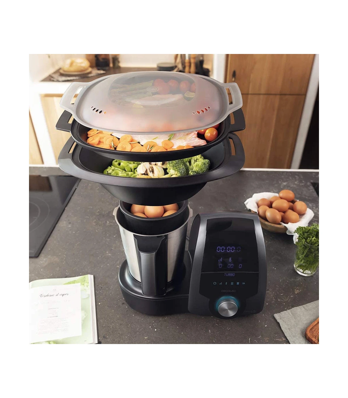 El robot de cocina Cecotec Mambo 8590 es el más vendido en
